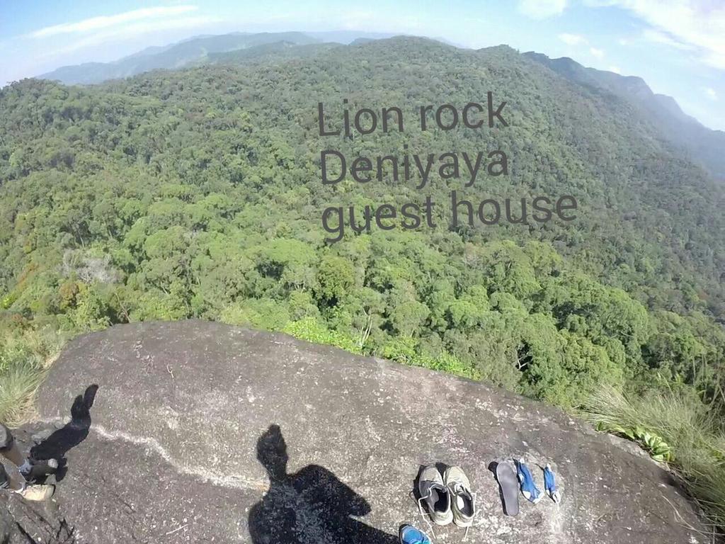 Deniyaya Guest House Проживание в семье